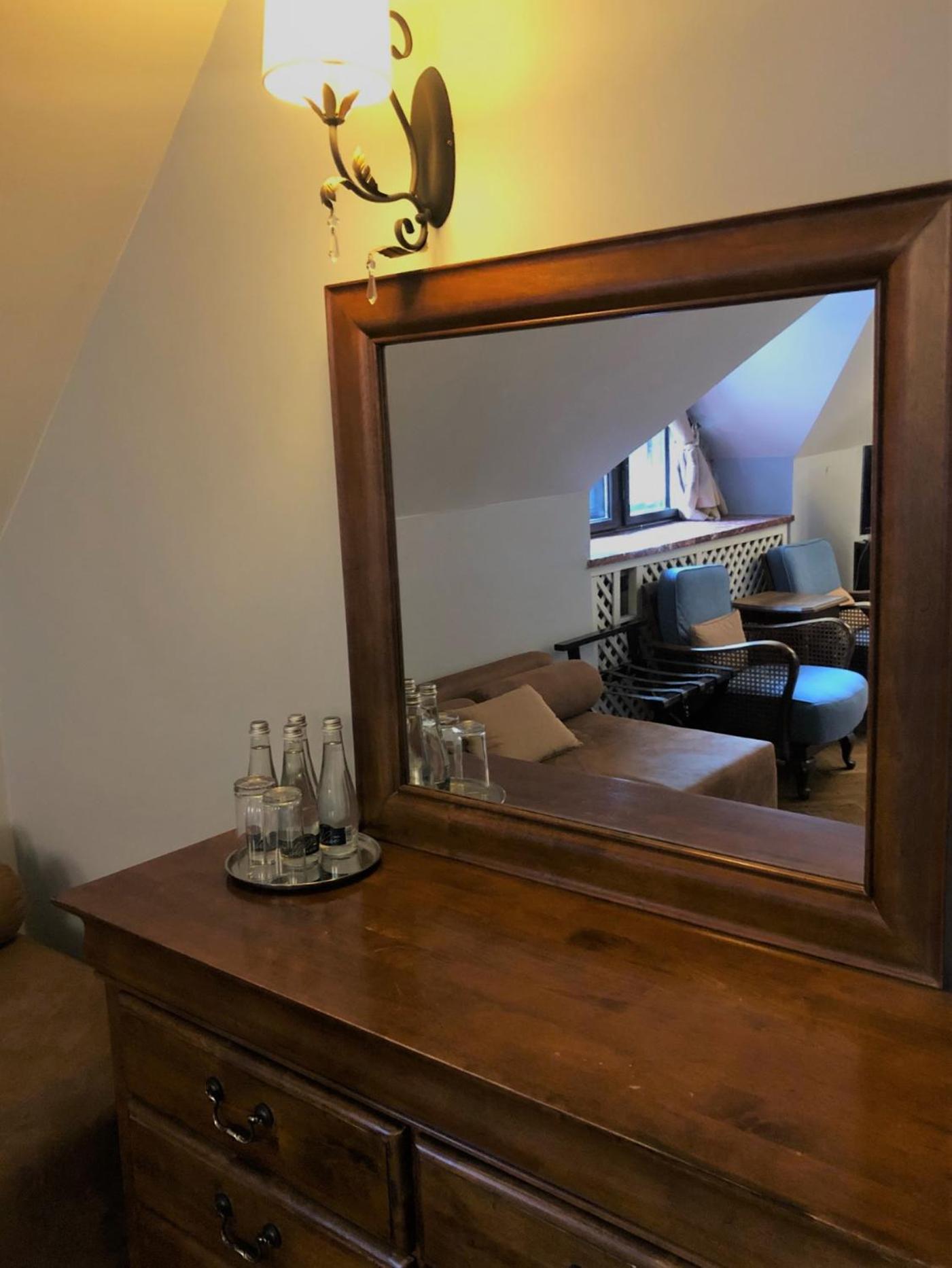 Villa Riccona Bronisze Eksteriør billede
